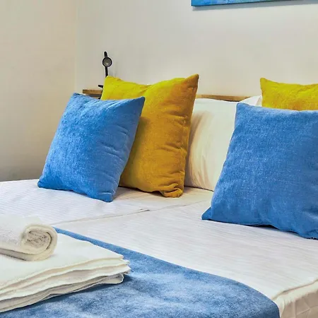 Premium Center By Apartmax