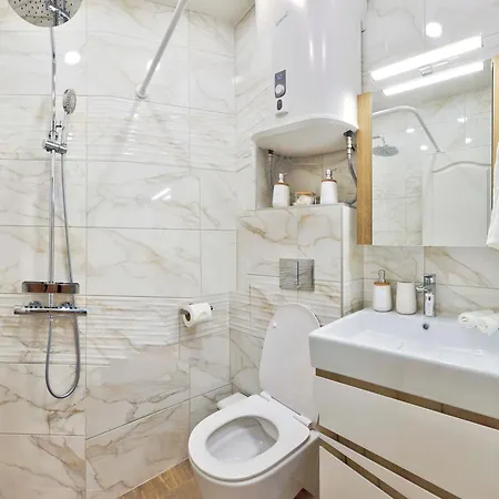 Premium Center By Apartmax شقة *