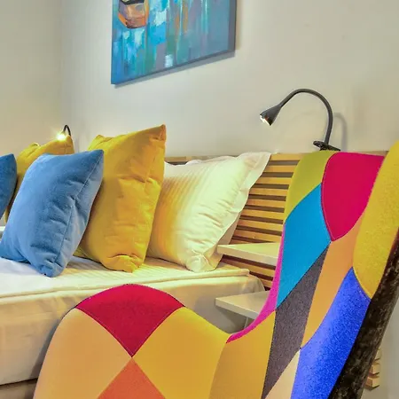Premium Center By Apartmax *