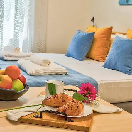 Premium Center By Apartmax