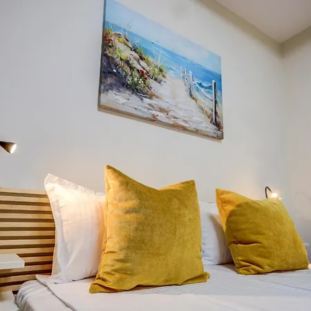 Premium Center By Apartmax شقة
