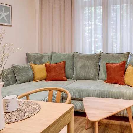 Premium Center By Apartmax فارنا